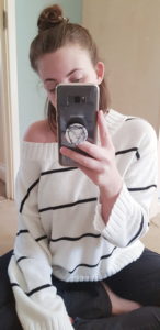 H&M sweater mirror selfie