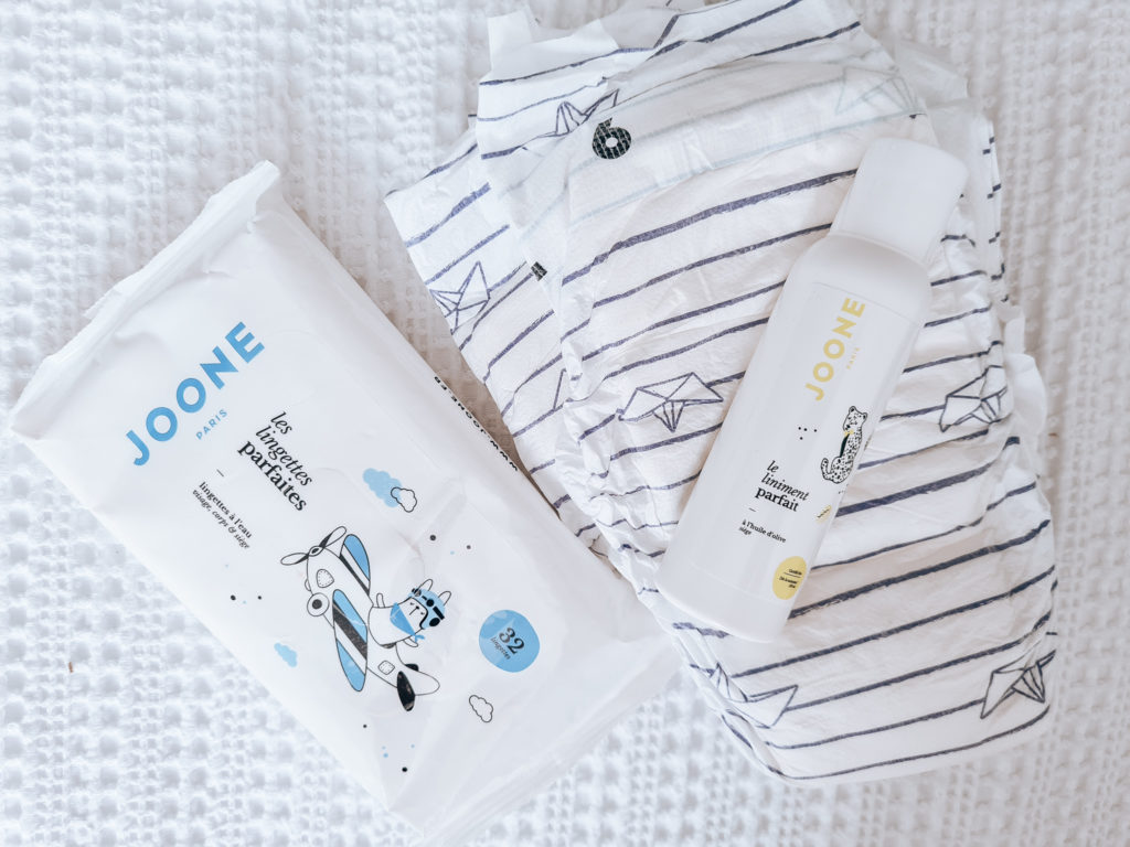 baby wipes & nappies