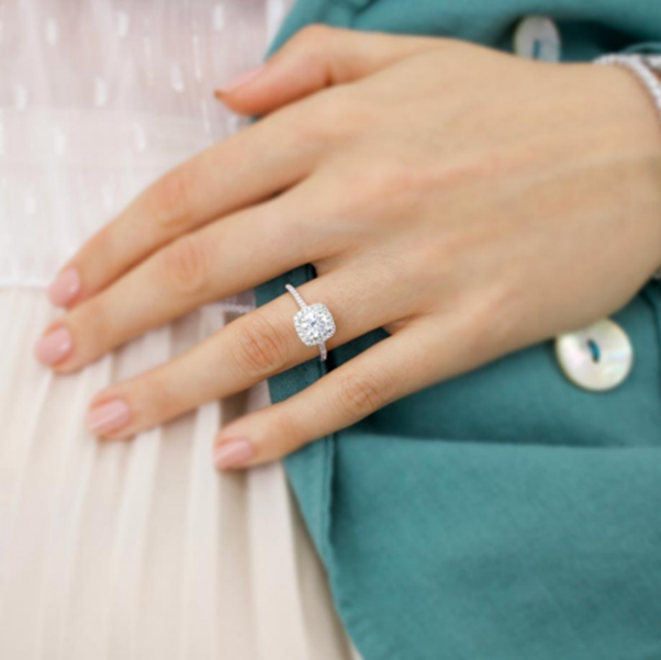 moissanite engagement rings